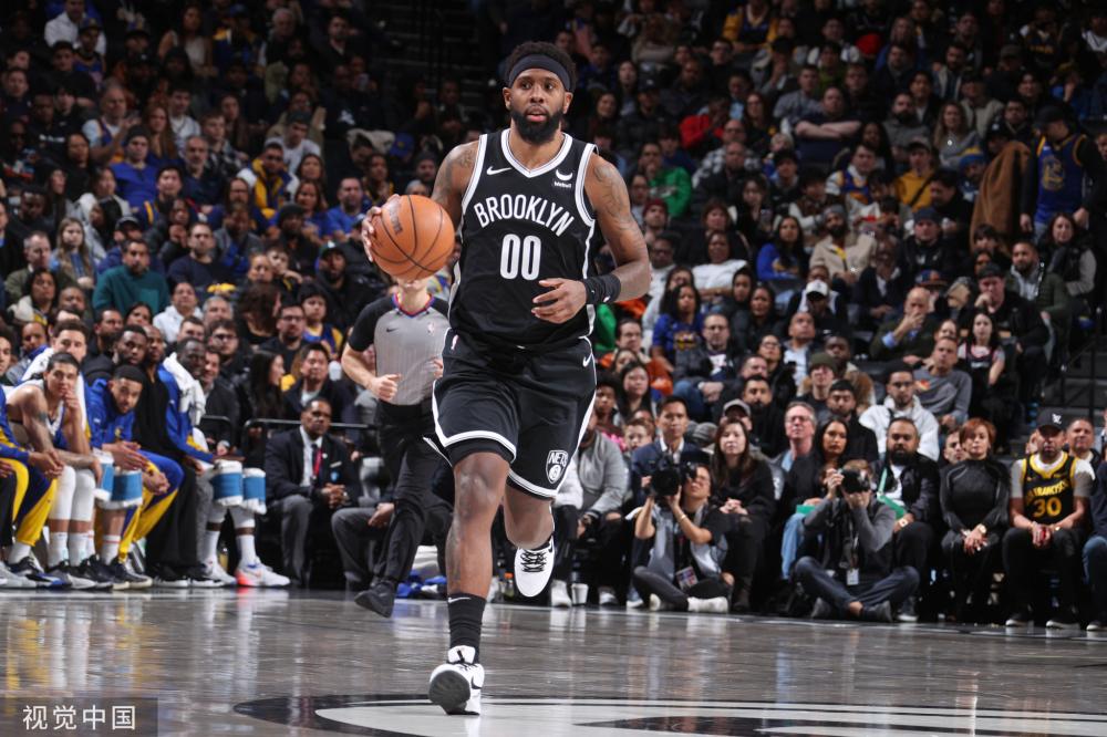 与日俱增 与日俱增