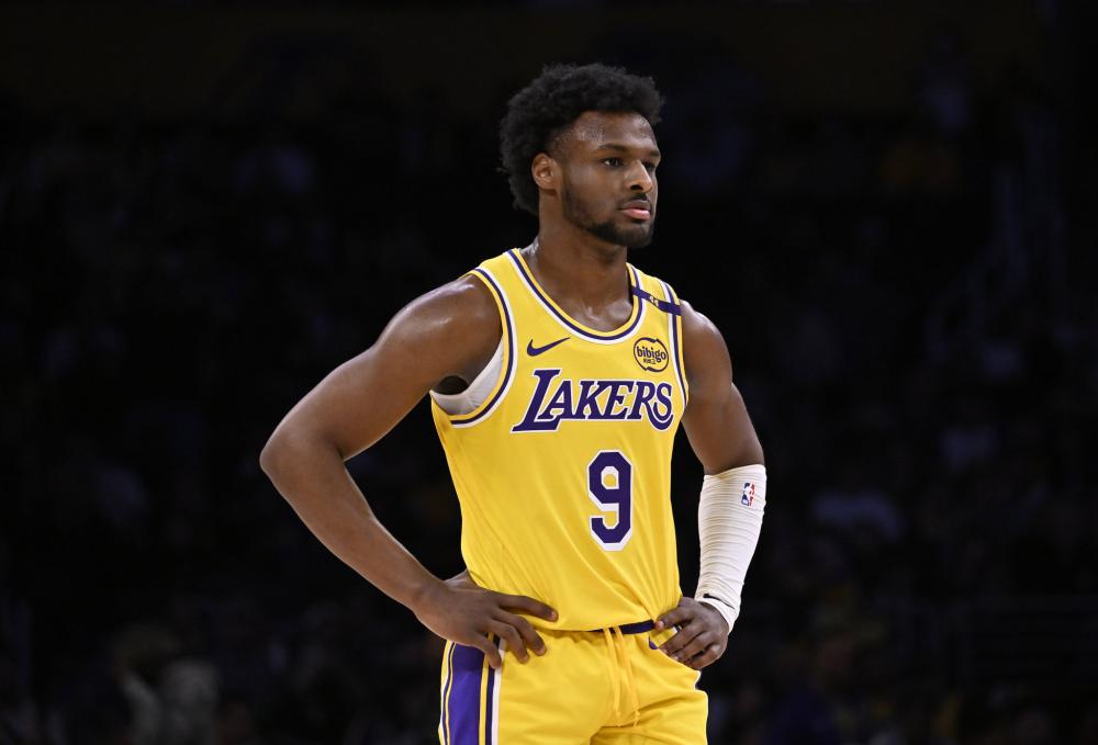 来都是引人 来都是引人