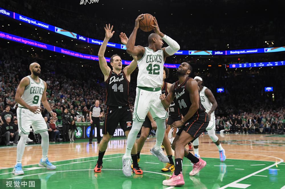 曼城拿下三 曼城拿下三